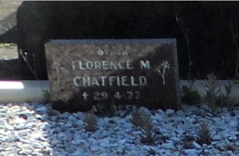 WARNES Florence Mabel Gwyneth 1891-1977 grave.jpg